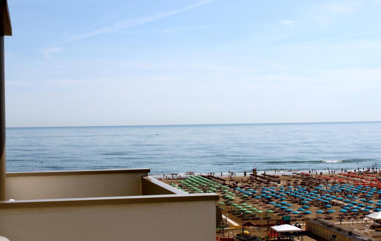 National Hotel Rimini Dış mekan fotoğraf