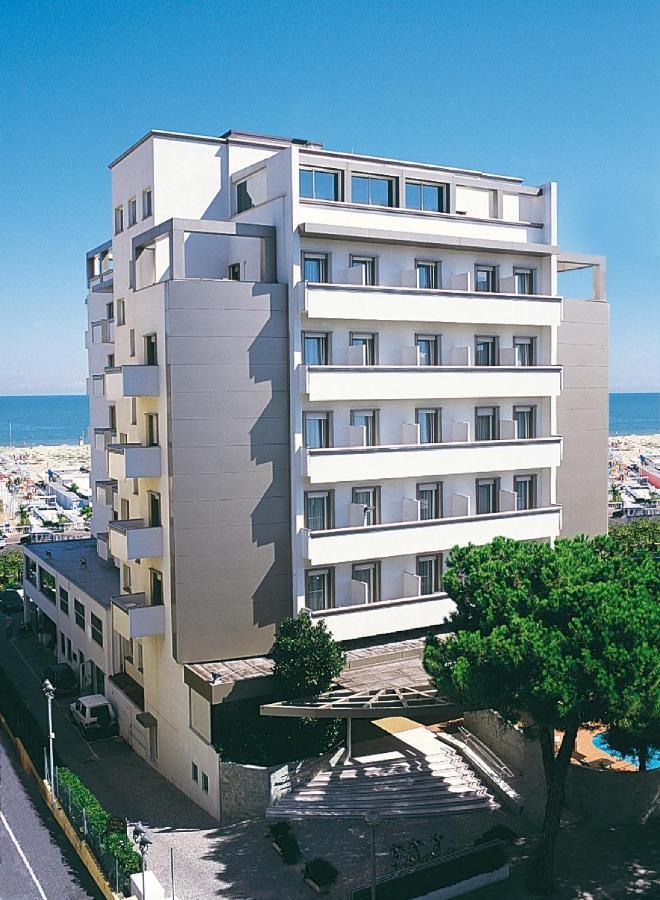 National Hotel Rimini Dış mekan fotoğraf