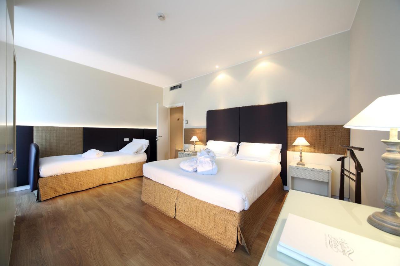 National Hotel Rimini Dış mekan fotoğraf