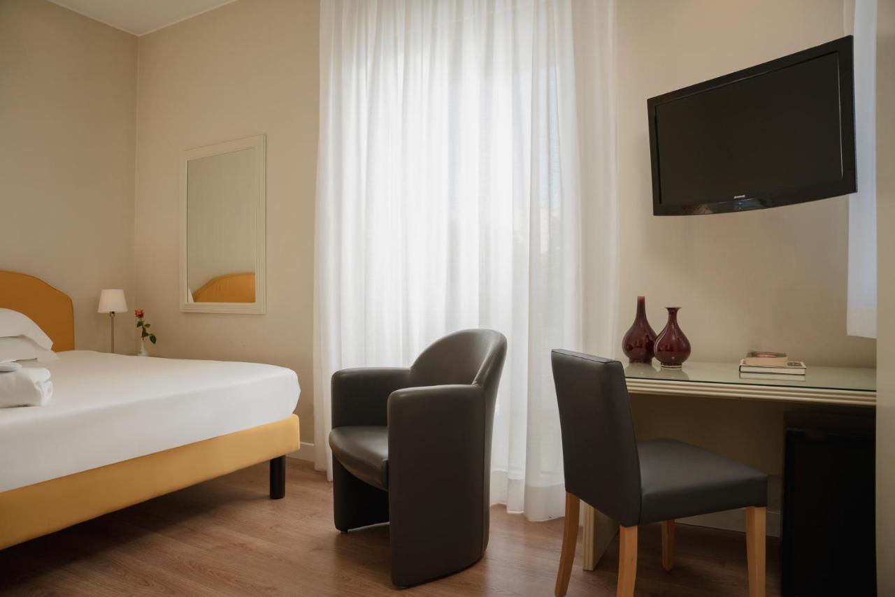 National Hotel Rimini Dış mekan fotoğraf